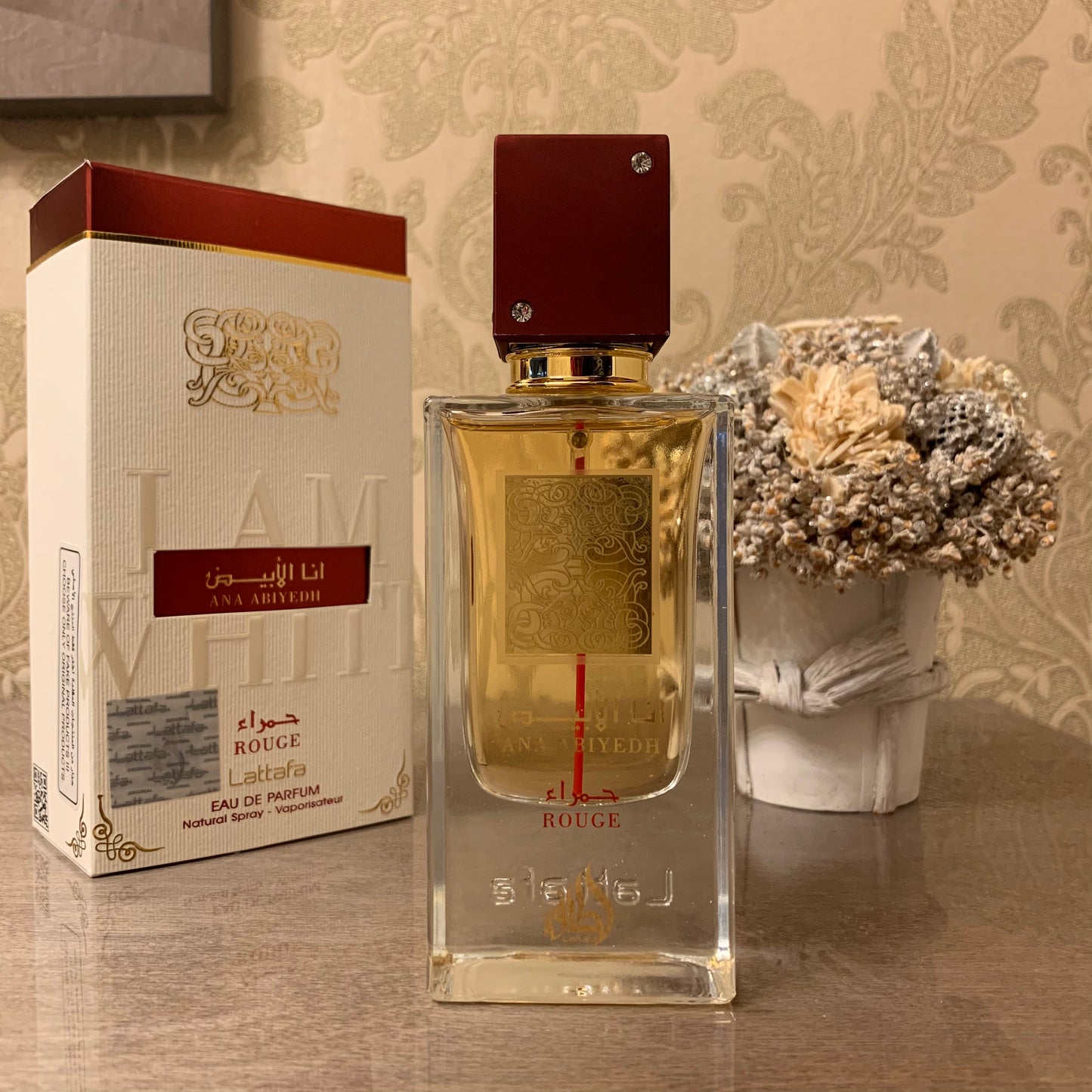 Ana Abiyedh Rouge (Similar to Baccarat Rouge 540)