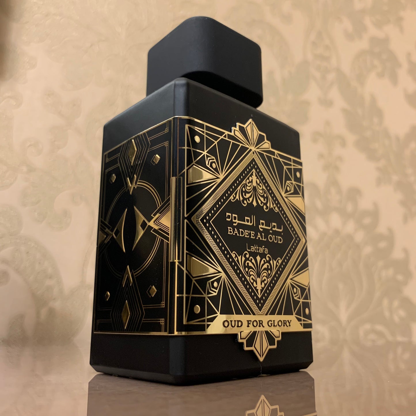 Bade'e Al Oud - Oud For Glory (Similar to Initio Parfum Prives Oud for Greatness)